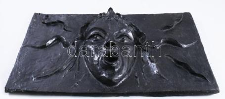 Horetzky (1969-): Medúza fej vízköpő. Patinázott bronz faliplakett, falikútnak is felszerelhető, cca...