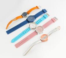 5 darab design karóra, kvarc, többféle színben.