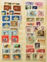 A 60-as évek sorai kevés 50-es évekkel több példányban, általában négyes tömbökben, megtömött 11 lap...