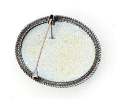 Iparművész munka tűzzománcozott bross, ezüstözött szerelékkel, 5x4 cm