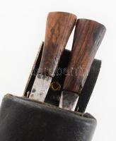 Gorkha Army jelzett nepáli kukri, tokjában kiegészítő késekkel, h: 37 cm