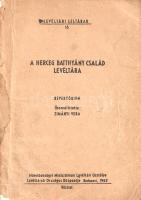 A herceg Batthyány család levéltára. Repertórium. Összeállította: Zimányi Vera. Budapest, 1962. Művelődésügyi Minisztérium Levéltári Osztálya - Levéltárak Országos Központja (Múzeumok Rotaüzeme). [2] + 164 p. + 1 t. (kihajtható nemzetségi tábla). Egyetlen kiadás. Összesen 400 példányban megjelent munkánk az ország egyik legrégebbi főnemesi családjának, a Batthyány-családnak levéltárát katalogizálja. A kihajtható nemzetiségtábla sérült, két részben, a címlapon halvány foltosság, az első két ív leveleinek sarkán apró gyűrődés. (Levéltári leltárak. 16. szám.) Fűzve, feliratozott, foltos, enyhén sérült kiadói borítóban.