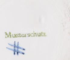 Otto von Bismarck kancellárt mintázó német porcelán sörös korsó, fém szerelékkel, alján "Muster...