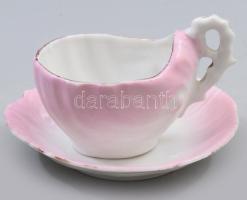 Szecessziós csésze alátéttel, jelzés nélkül, kis kopással, d: 10 cm