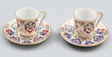 2 darab retro csésze alátéttel, aranykontúrozott, d: 11 cm