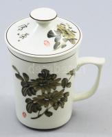 Kínai teás csésze, belső szűrővel, m: 13 cm