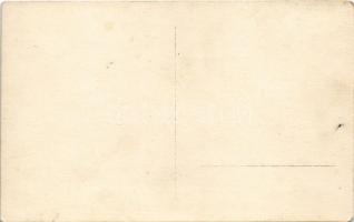 Szabadka, Subotica; osztrák-magyar katonák csoportképe a Cs. és Kir. katonaotthon előtt / K.u.K. Sol...