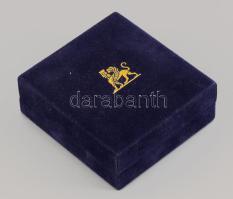 Frey Wille Halfmoon medál - Hommage á Gustav Klimt. Aranyozott, zománcozott fém, jelzett, Gustav Kli...