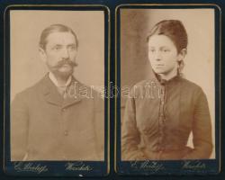 cca 1885 Női és férfi portré, 2 db keményhátú fotó Aberle verseci műterméből, 10,×6,5 cm