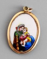 Porcelán kegytárgy medál arany (Au) foglalatban, jelzés nélkül, porcelánkép kissé sérült, 20x15 mm, bruttó 2,6g
