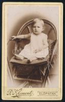 cca 1895 Gyerekportré, keményhátú fotó Kelement előpataki műterméből, 10,5×6,5 cm