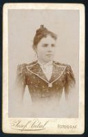 cca 1890 Női portré, keményhátú fotó Antal József műterméből, 10,5×6,5 cm