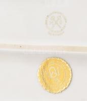 Metzler &amp; Ortoff csibéknek fuvolázó fiú, jelzett, hibátlan, 16x14 cm