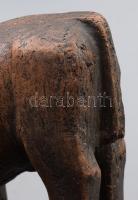 Olvashatatlan jelzéssel: Bika és mamut. A mamut jelzett, a bika ragasztott, m: 13-14 cm