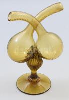 Olaj-ecet tartó. Erdély, cca 1800, színezett hutaüveg, hibátlan, m: 21 cm