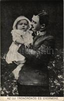 1914 Az új trónörökös gyermekével. IV. Károly és Ottó. Jurányi és Társa kiadása (EK)