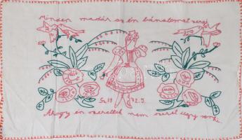 Kézzel hímzett konyhai falvédő, "Minden madár az én bánatomat zengi, Ahogy én szeretlek, nem szeret úgy senki" felirattal, 37x70 cm