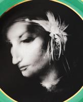 Hollóházi Porcelánmanufaktúra, Szász-Stúdió, Szász Endre (1926-2003): Arc. Jelzett, zöld csíkozással...