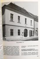 A budavári lakónegyed rekonstrukciója. (1982-1986.) Szerk.: Pereházy Károly. [Bp.], 1987, Budapest F...