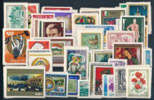 Kis magyar összeállítás sorokkal, közepes stecklapon