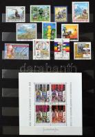 Ausztria szép gyűjtemény 1985-2000 blokkokkal, kisívekkel 16 vastag fekete lapos A/4 berakóban
