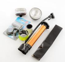 7 darabos kerékpár kiegészítőt tétel, fényszóró, villogó, fényvisszaverő, stb.