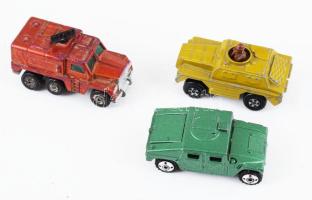 3 darab fém katonai játékautó, h: 7 cm