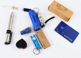 10 darab ledes / zseblámpás kulcstartó