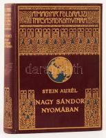 Stein Aurél (1862-1943): Nagy Sándor nyomában Indiába. Ford.: Halász Gyula. Magyar Földrajzi Társaság Könyvtára. Bp., [1931], Franklin, 1 t. (címkép)+183 p.+32 (kétoldalas fekete-fehér képtáblák). Két egészoldalas térképpel. Kiadói dúsan aranyozott egészvászon sorozatkötésben, kopott borítóval, egy lapon szakadással.