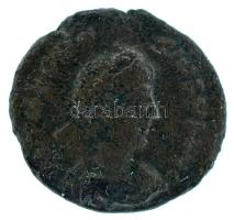 Római Birodalom 379-395. I. Theodosius / Cyzicus AE4 (0,92g) T:VF
Roman Empire 379-395. Theodosius ...
