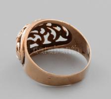 Arany (Au) 14K áttört ornamentikus gyűrű, jelzett, méret: 60, nettó: 4,4 g