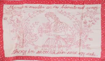 Kézzel hímzett konyhai falvédő, "Minden madár az én bánatomat zengi, Ahogy én szeretlek, nem szeret úgy senki" felirattal, 41x71 cm