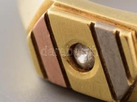 Arany (Au) 14K cirkóniával díszített pecsétgyűrű, jelzett, méret: 63, bruttó: 3,6 g