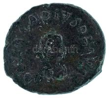 Római Birodalom 383-384. Arcadius / ? AE4 (0,96g) T:VF
Roman Empire 383-384. Arcadius / ? AE4 "...