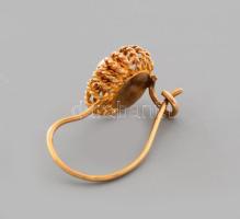 Arany (Au) 14K fülbevalópár, jelzett, h: 2 c, nettó: 2,3 g