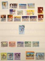 Postatiszta külföldi + bélyegzett magyar és külföldi bélyegek 4 db A/4 + 4 közepes berakóban