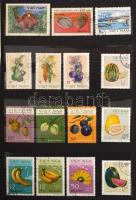 Postatiszta külföldi + bélyegzett magyar és külföldi bélyegek 4 db A/4 + 4 közepes berakóban