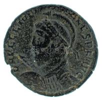 Római Birodalom 361-363. II. Iulianus / Heraclea AE3 Cu (2,63g) T:VF Roman Empire 361-363. Julianus II / Heraclea AE3 Cu "DN FL CL IVLI-ANVS PF AVG / VOT X MVLT XX - HERACLA" (2,63g) C:VF RIC VIII 105