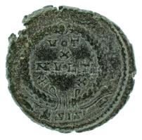 Római Birodalom 361-363. II. Iulianus / Siscia AE3 Cu (3,66g) T:XF
Roman Empire / Siscia / Julianus...