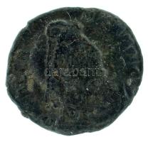 Római Birodalom 367-370. Valens / Siscia AE3 (2,31g) T:VF Roman Empire / Siscia / Valens 367-370. AE3 "DN VALEN-S PF AVG / SECVRITAS REIPVBLICAE - R - dot ASISC" Victory walking left, holding wreath and palm (2,31g) C:VF RIC IX 15b