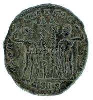 Római Birodalom 334-335. II. Constantinus / Siscia Follis (2,74g) T:AU,XF
Roman Empire / Siscia / C...
