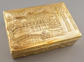 Japán ezüstözött díszdoboz, fa betéttel, jelzett, 14x9 cm