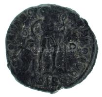 Római Birodalom 367-375. Gratianus / Siscia AE3 bronz (2,29g) T:XF
Roman Empire / Siscia / Gratian ...