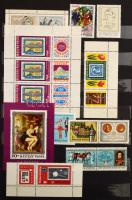 1965-1980 Gyűjtemény sok többletpéldánnyal (blokkok is) 3 db 12 vastag fekete lapos jó minőségű bera...