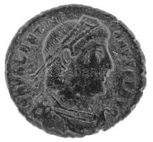Római Birodalom 364-367. I. Valentinianus / Siscia AE3 (2,47g) T:XF Roman Empire / Siscia / Valentinian I 364-367. AE3 "DN VALENTINI-ANVS PF AVG / SECVRITAS-REIPVBLICAE - ASISC" (2,47g) C:XF RIC IX 7a