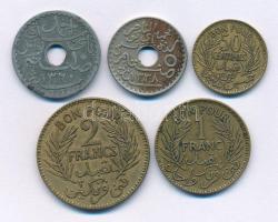 Tunézia 1920-1941. 5c-2Fr (5xklf) T:XF,VF
Tunisia 1920-1941. 5 Centimes - 2 Francs (5xdiff) C:XF,VF