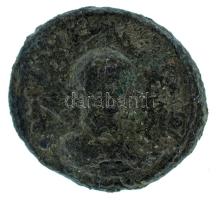 Római Birodalom 318-319. II. Constantinus / Thesszaloniki Follis (3,19g) T:VF,F Roman Empire / Thessalonica / Constantine II 318-319. Follis "[CONSTANTINVS IVN NOB C] / VOT V dot - MVLT X dot - CAESS - TS dot B dot" (3,19g) C:VF,F RIC VII 44
