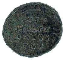 Római Birodalom 318-319. II. Constantinus / Thesszaloniki Follis (3,19g) T:VF,F
Roman Empire / Thes...