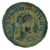 Római Birodalom 320-321. II. Constantinus / Siscia Follis (2,88g) T:XF,VF Roman Empire / Siscia / Constantine II 320-321. Follis "[CONSTANTINVS IVN NOB C] / CAESARVM NOSTRORVM - VOT X - BSIS" (2,88g) C:XF,VF RIC VII 166