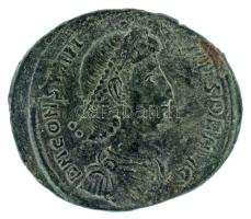 Római Birodalom 348-351. / II. Constantius / Konstantinápoly / AE2 bronz (4,19g) T:XF,VF Roman Empire 348-351. / Constantius II / Constantinople / AE2 bronze "DN CONSTAN-TIVS PF AVG / FEL TEMP RE-PARATIO - gamma - CONSS dot" soldier standing left, spearing fallen horseman, who is bare-headed, with hair in short braids, reaching backwards (4,19g) C:XF,VF RIC VIII 82